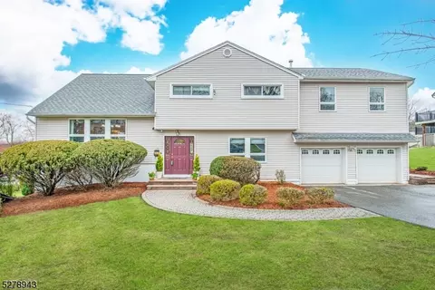 28 Rockledge Pl, Cedar Grove, NJ 07009