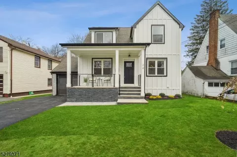24 Mccall Ave, Livingston, NJ 07039