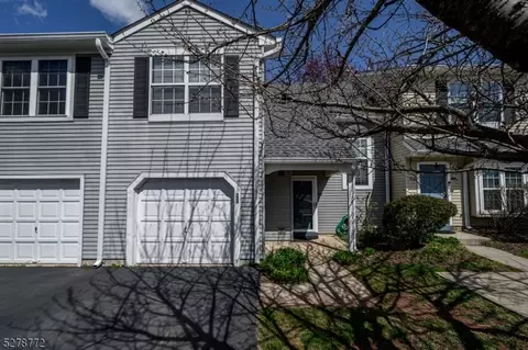 238 Mcauliffe Ct, Somerset, NJ 08873