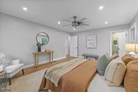 Bedroom - 706 S Springfield Ave, Springfield, NJ 07081 photo 3 of 6