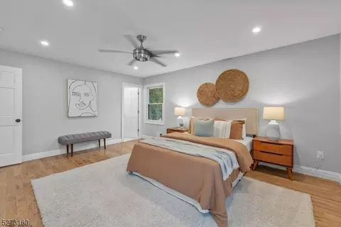 Bedroom - 706 S Springfield Ave, Springfield, NJ 07081 photo 4 of 6