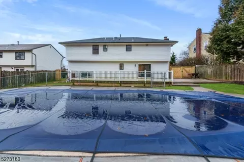 Exterior - 706 S Springfield Ave, Springfield, NJ 07081 photo 5 of 10