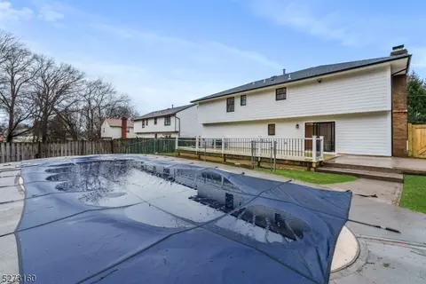 Exterior - 706 S Springfield Ave, Springfield, NJ 07081 photo 4 of 10