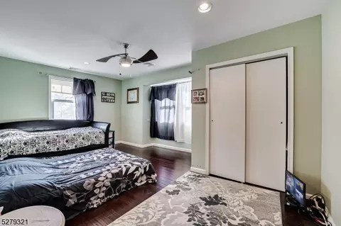 41 Vale Pl, Woodbridge Twp, NJ 07077 photo 27