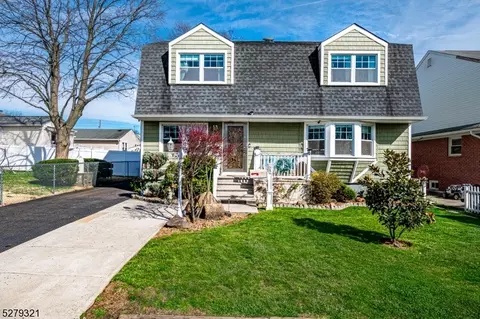 41 Vale Pl, Woodbridge Twp, NJ 07077
