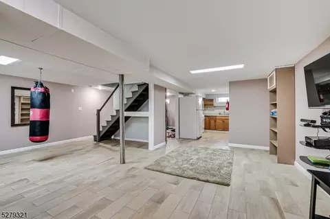 41 Vale Pl, Woodbridge Twp, NJ 07077 photo 34