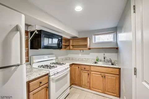 41 Vale Pl, Woodbridge Twp, NJ 07077 photo 37