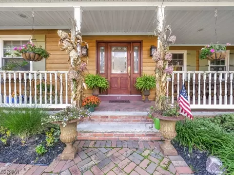 64 Lenox Rd, Wayne, NJ 07470 photo 3