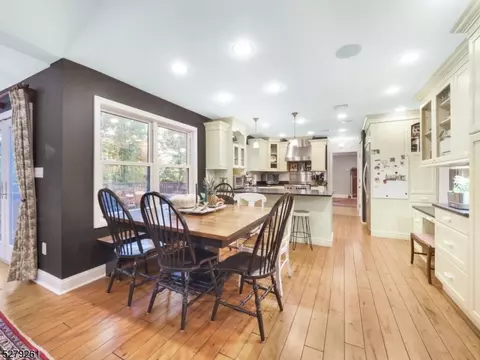 64 Lenox Rd, Wayne, NJ 07470 photo 14
