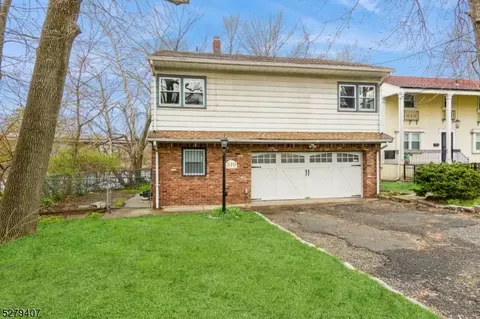 510 Riverside Ave, Rutherford, NJ 07070