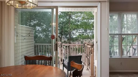 Dining - 7 Dorset Ln, Bedminster, NJ 07921 photo 2 of 2