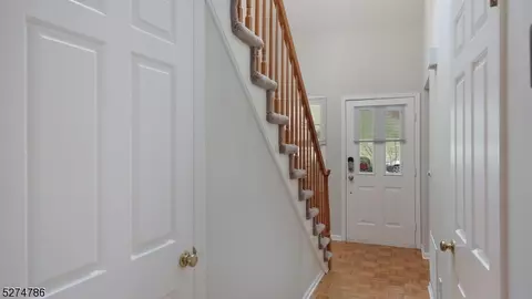 Entry Way - 7 Dorset Ln, Bedminster, NJ 07921 photo 1 of 2