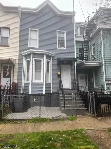 26 Wakeman Ave, Newark, NJ 07104