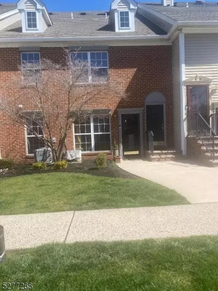 110 Strull Ct, Bridgewater, NJ 08807