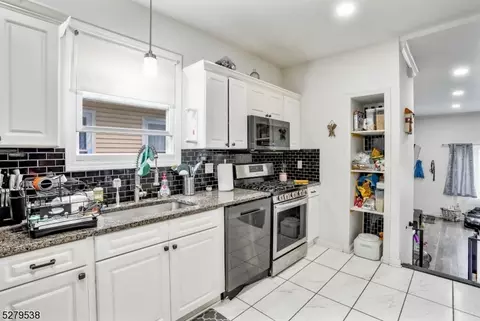 227 E 9th Ave, Roselle, NJ 07203 photo 16