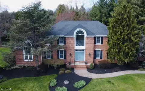 43 Red Fox Ct, Montgomery, NJ 08558