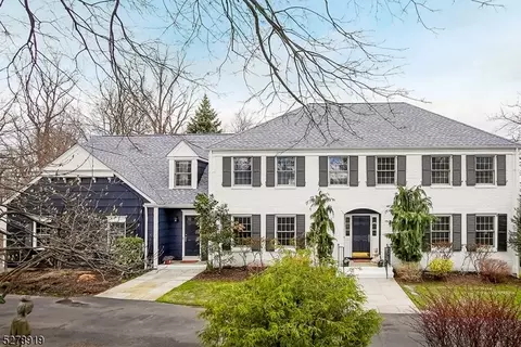 44 Buxton Rd, Chatham Twp, NJ 07928