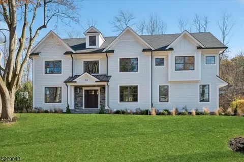 51 Glenmere Dr, Chatham Twp, NJ 07928