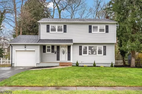106 Cybowski Ct, South Plainfield, NJ 07080