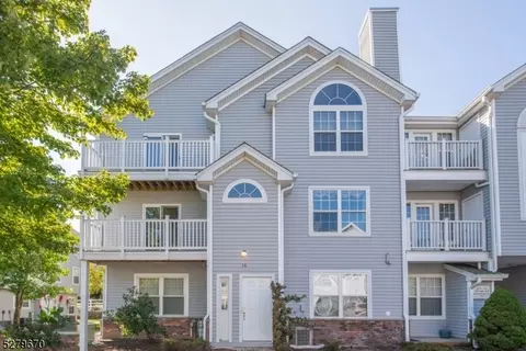 38 Springbrook Rd E, Montville, NJ 07045