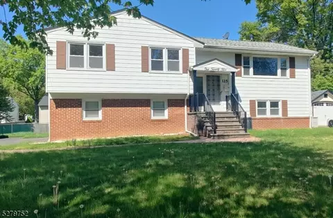 125 Northfield Rd, Parsippany-troy Hills Twp, NJ 07054
