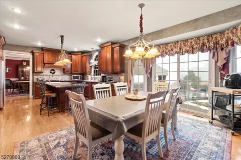10 Edward Dr, Flemington, NJ 08822 photo 23