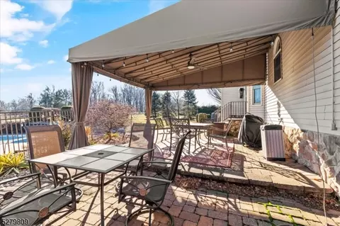 10 Edward Dr, Flemington, NJ 08822 photo 6