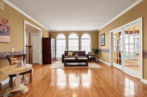 10 Edward Dr, Flemington, NJ 08822 photo 17