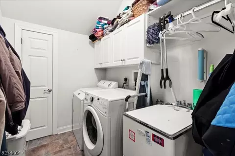 10 Edward Dr, Flemington, NJ 08822 photo 30