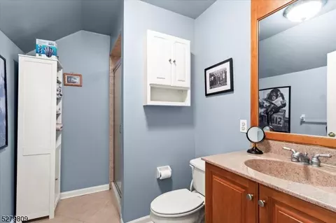 10 Edward Dr, Flemington, NJ 08822 photo 42