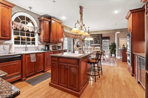 10 Edward Dr, Flemington, NJ 08822 photo 19
