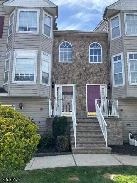 1166 New Brunswick Ave #203, Rahway, NJ 07065