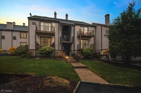 13234 Dell Pl #234, Stanhope, NJ 07874