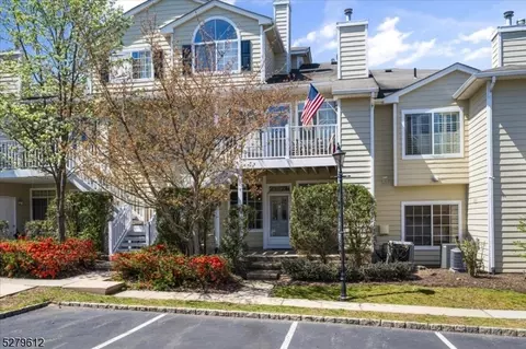 100 Wescott Rd, Bedminster, NJ 07921