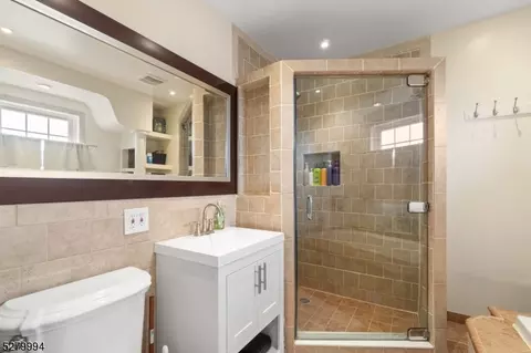 29 Eldridge St, Clifton, NJ 07013 photo 20