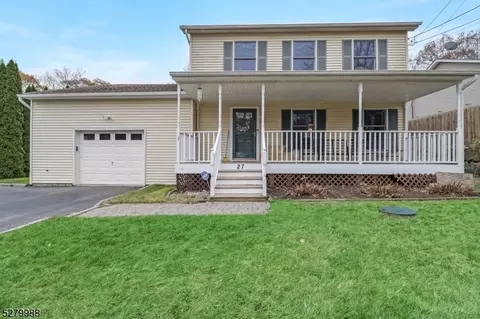 27 Jenkins Rd, West Milford Twp, NJ 07421