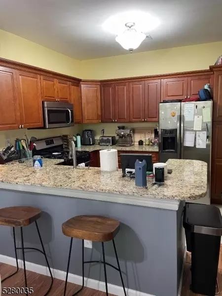 4051 Bayberry Ct, Monmouth Junction, NJ 08852