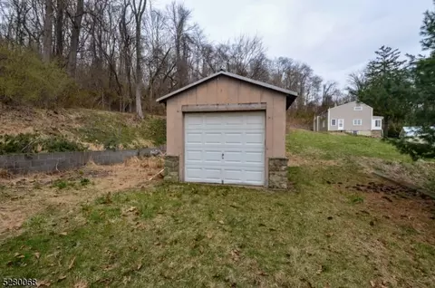 1065 State Route 173, Bethlehem Twp, NJ 08802 photo 6