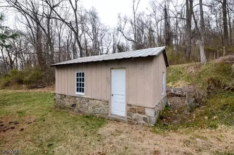 1065 State Route 173, Bethlehem Twp, NJ 08802 photo 5