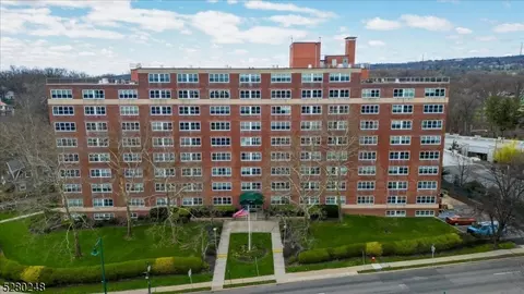 926 Bloomfield Ave #7L, Glen Ridge, NJ 07028