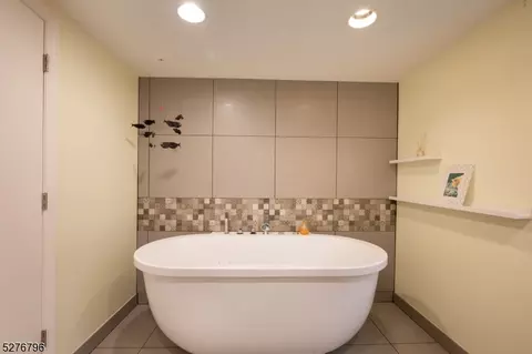 40 Twombly Dr, Summit, NJ 07901 photo 23