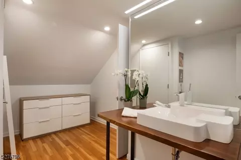 40 Twombly Dr, Summit, NJ 07901 photo 19
