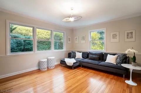 40 Twombly Dr, Summit, NJ 07901 photo 6