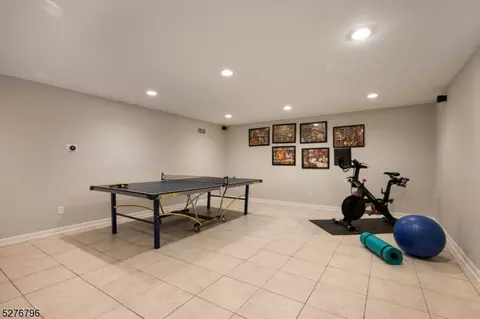 40 Twombly Dr, Summit, NJ 07901 photo 24