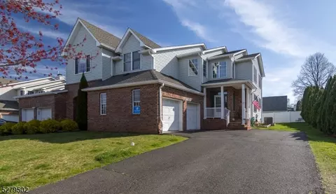 35 Newell St, Hillsborough, NJ 08844