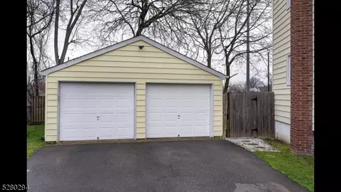19 Wright Ct, Bloomfield, NJ 07003 photo 33