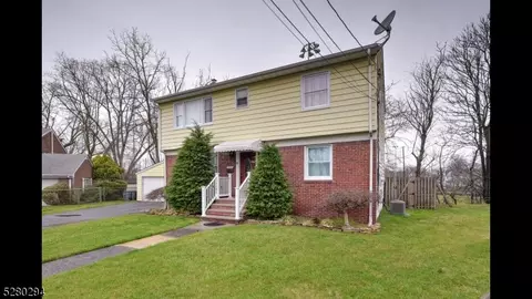 19 Wright Ct, Bloomfield, NJ 07003 photo 5