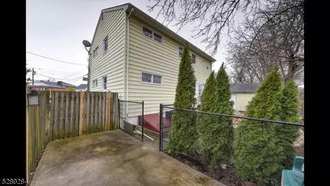 19 Wright Ct, Bloomfield, NJ 07003 photo 31