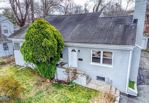 20 Edgar St, Summit, NJ 07901
