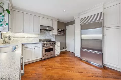 31 Ridgedale Ave, Summit, NJ 07901 photo 4